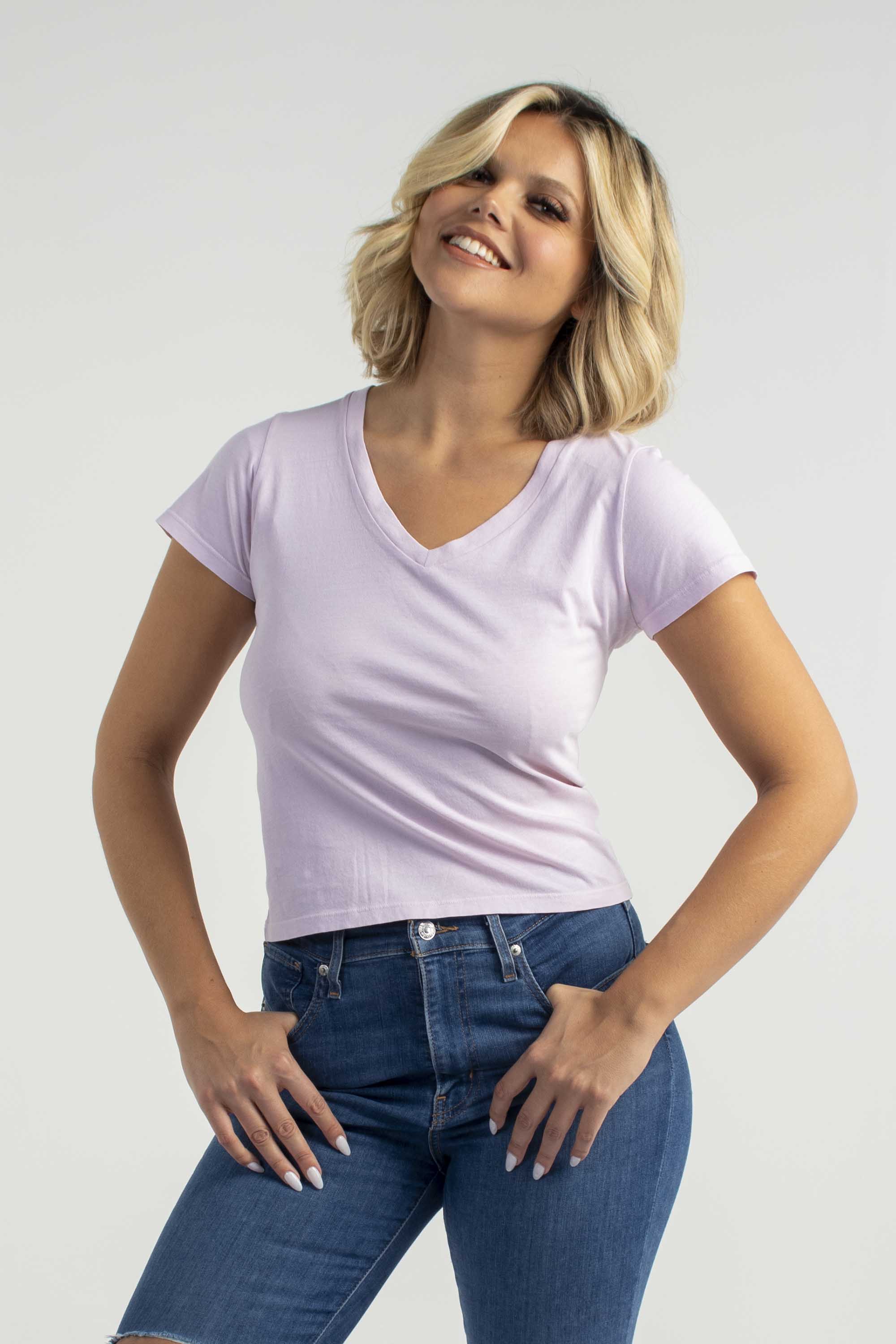 Lila V-Neck Tee