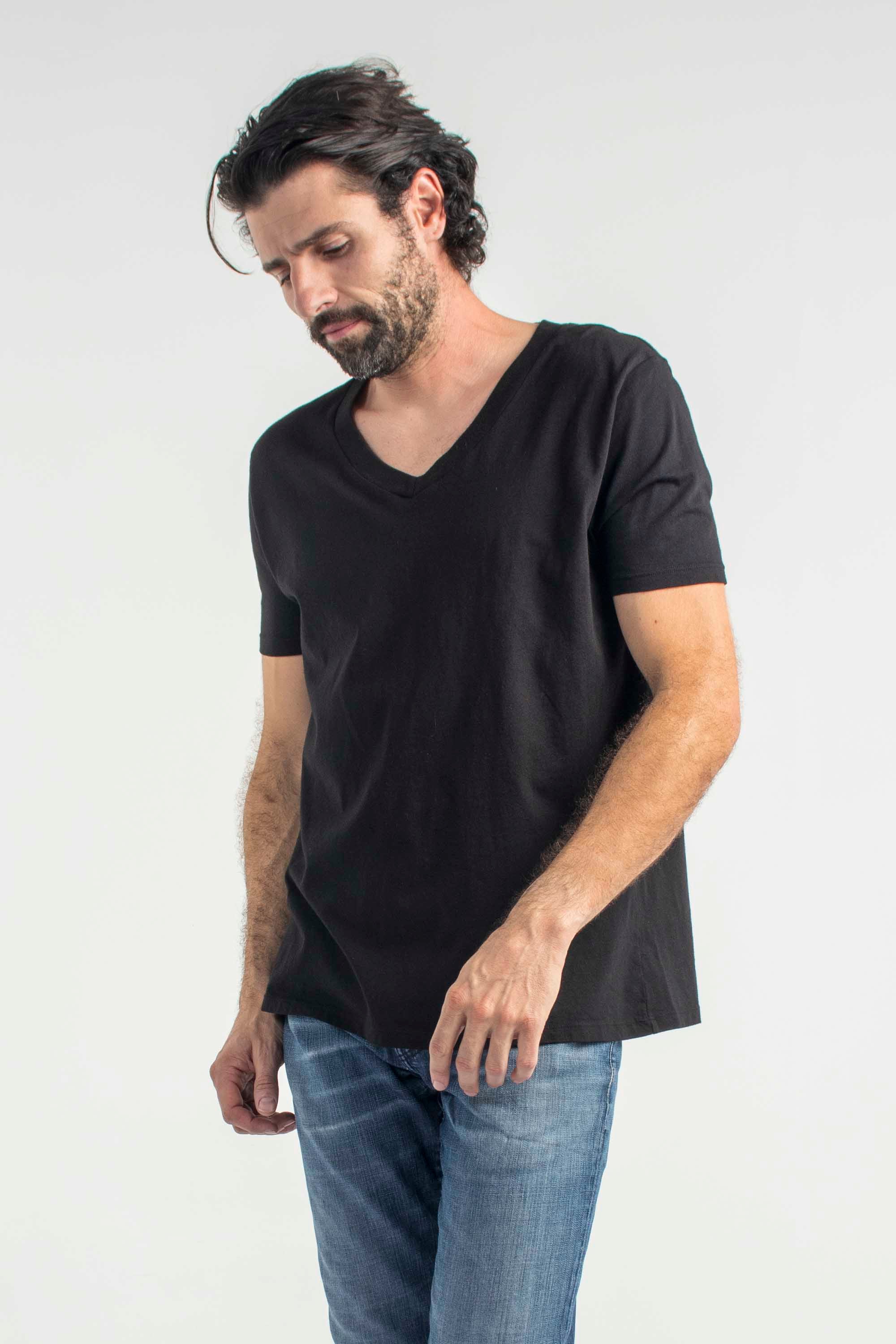 Roberto V-Neck Tee