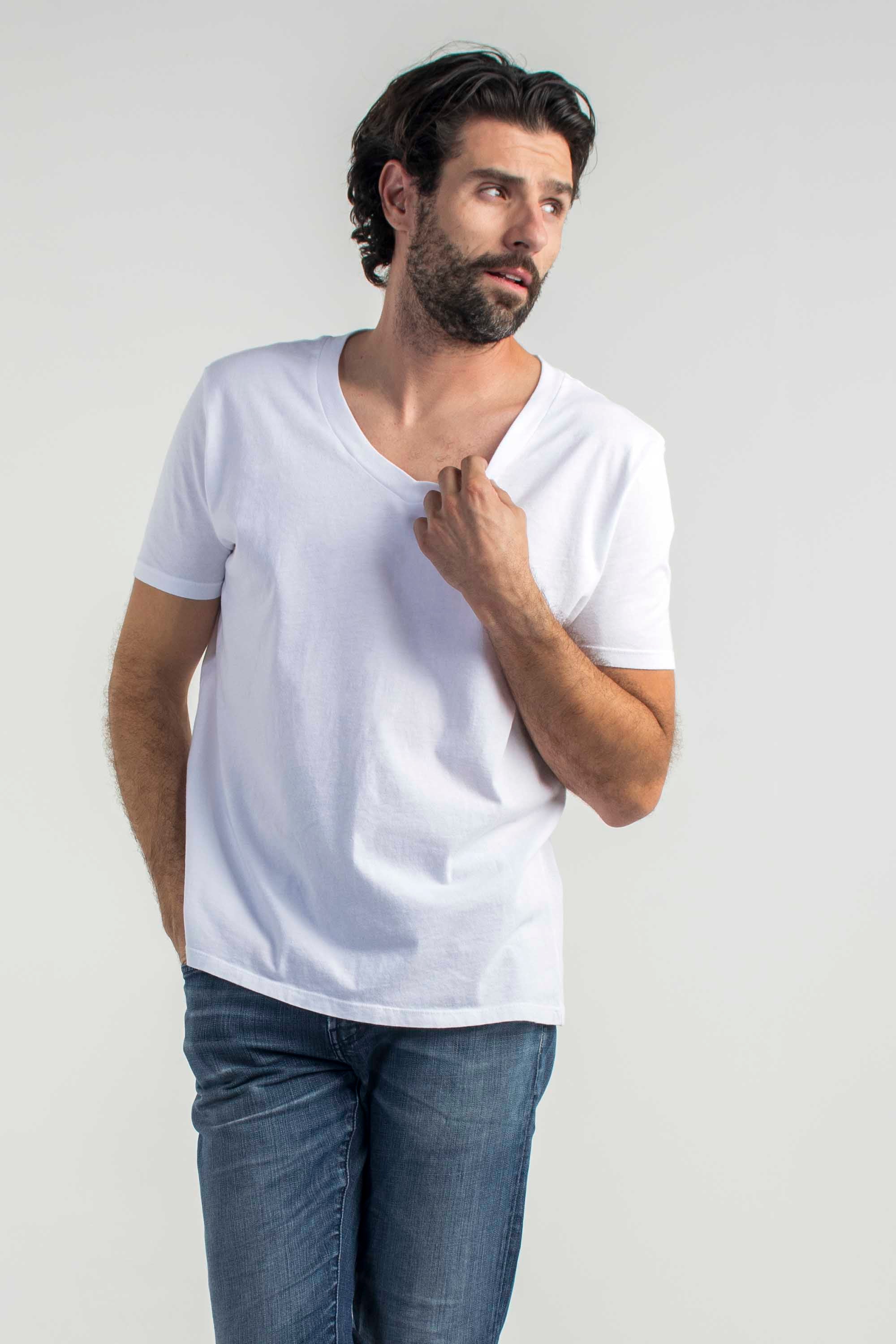 Roberto V-Neck Tee